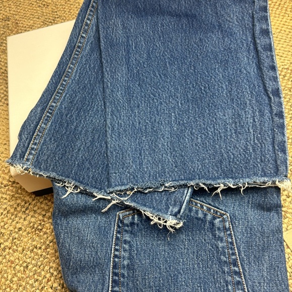 TRAVE Denim - Size 12, Gently Worn - Vivienne Crop Straight, Borrowed Time Wash - Picture 10 of 10